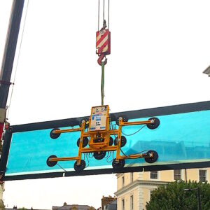 Glass lifting vacuum lifter