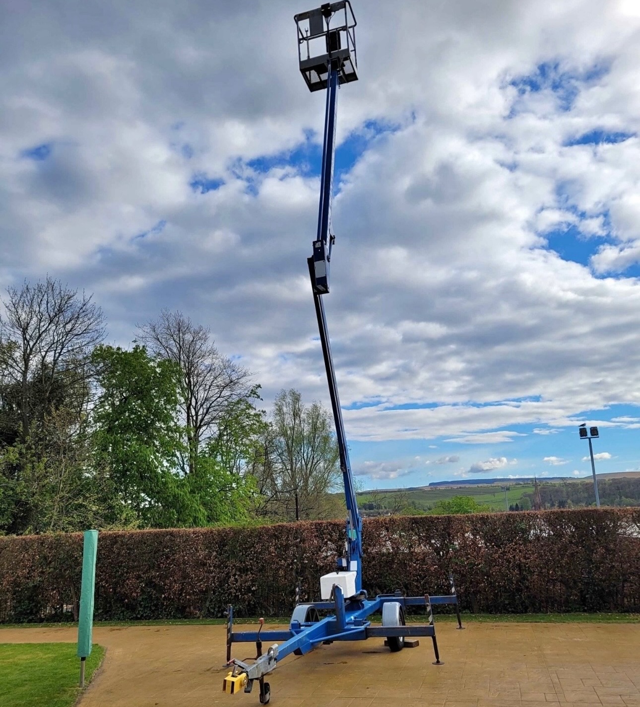 cherry picker hire trailer, ayr, Ayrshire, glasgow, Dumfries galloway
